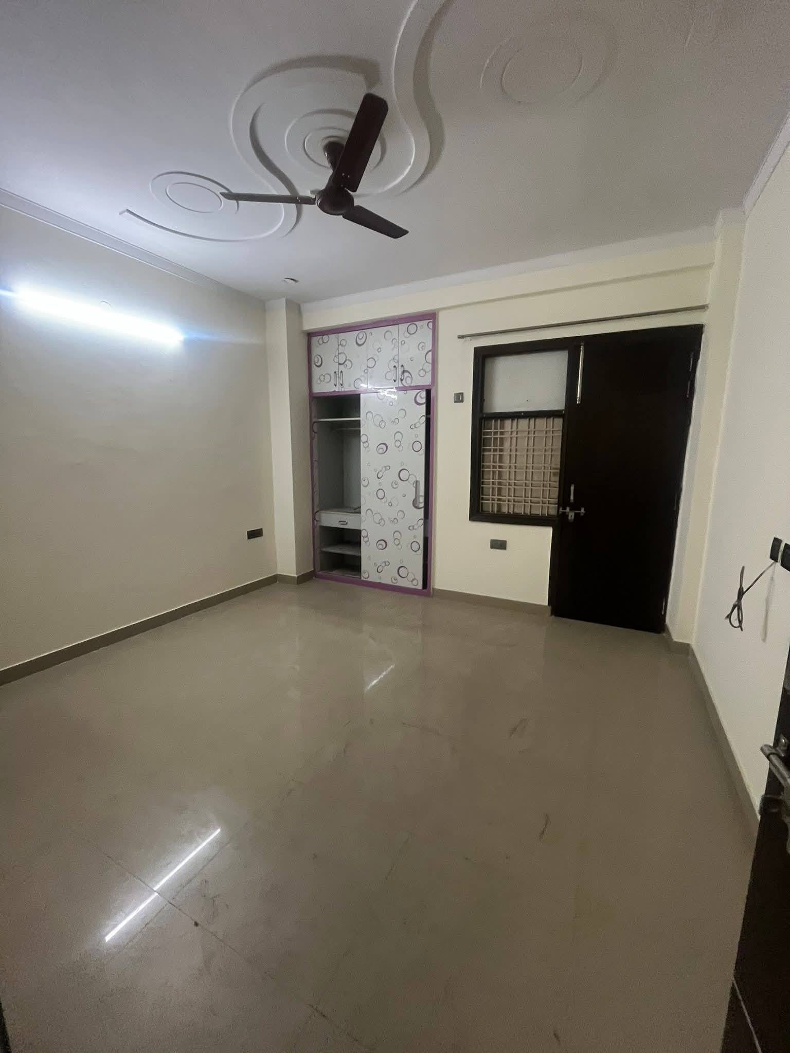 2BHK · Semi Furnished · Apartment
