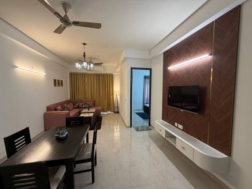 3BHK · Semi Furnished · Apartment