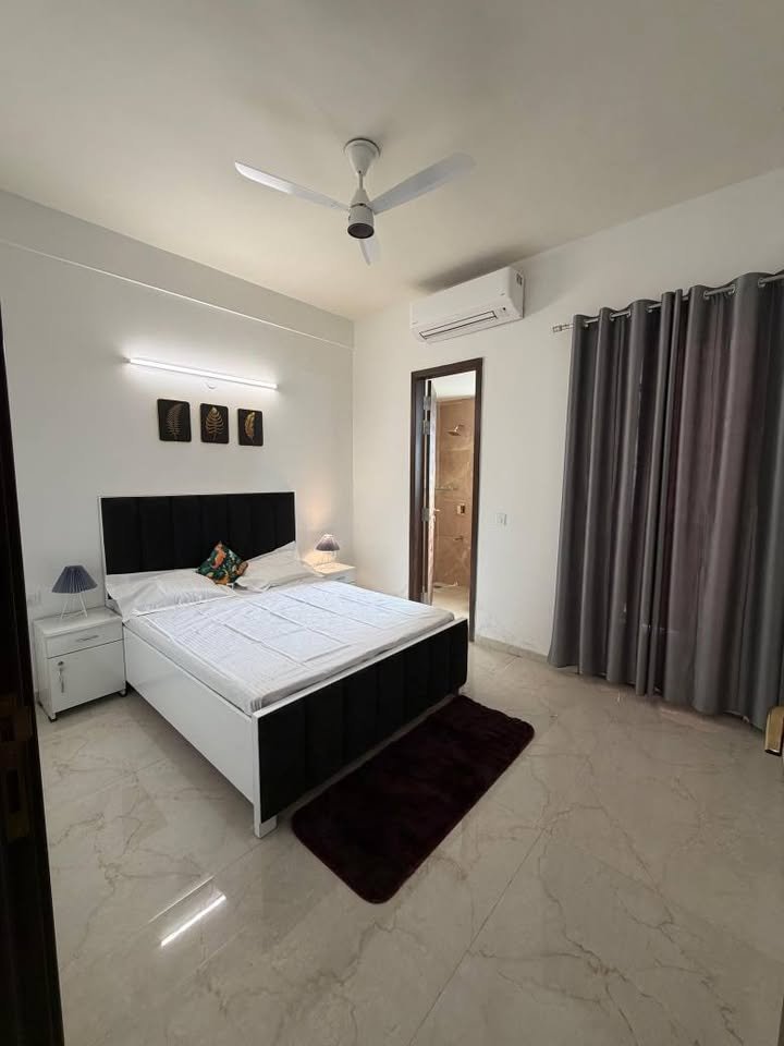 3BHK · Semi Furnished · Apartment