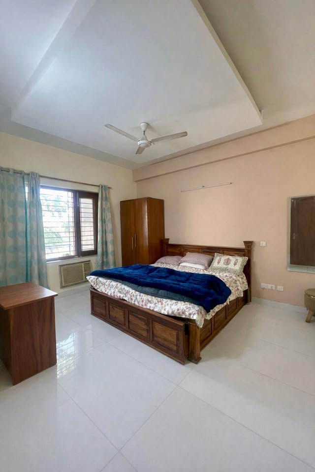 4BHK · Furnished · Apartment