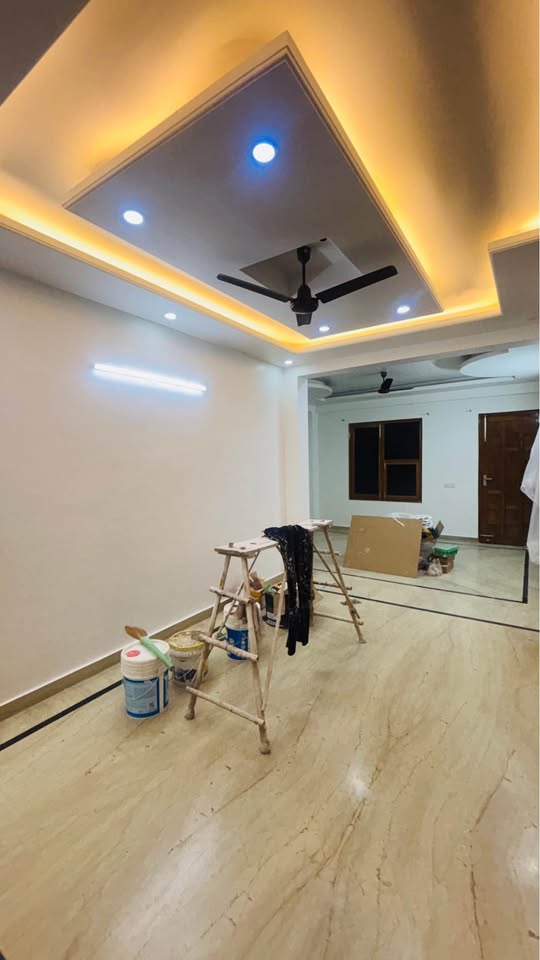 2BHK · Semi Furnished · Apartment
