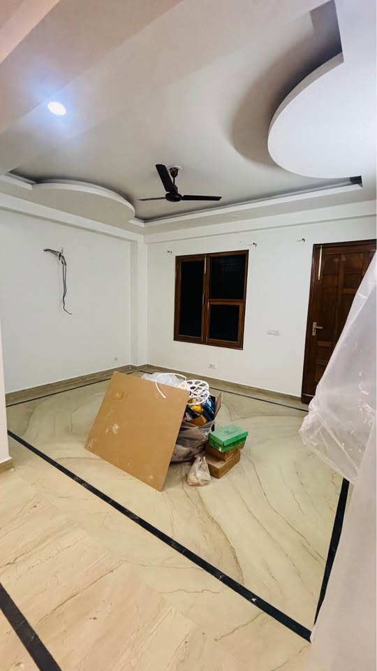 2BHK · Semi Furnished · Apartment