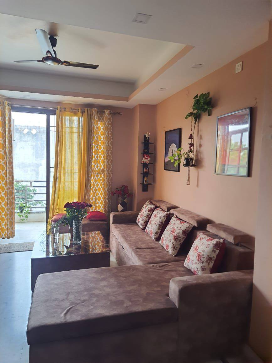 2BHK · Semi Furnished · Apartment