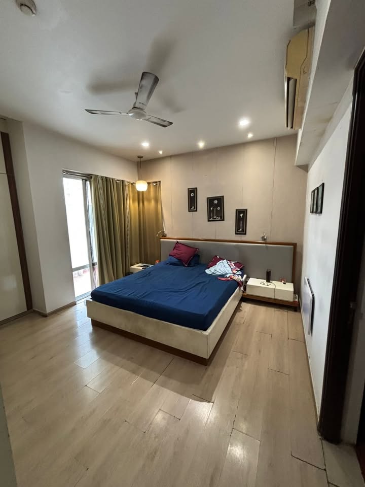4BHK · Furnished · Apartment
