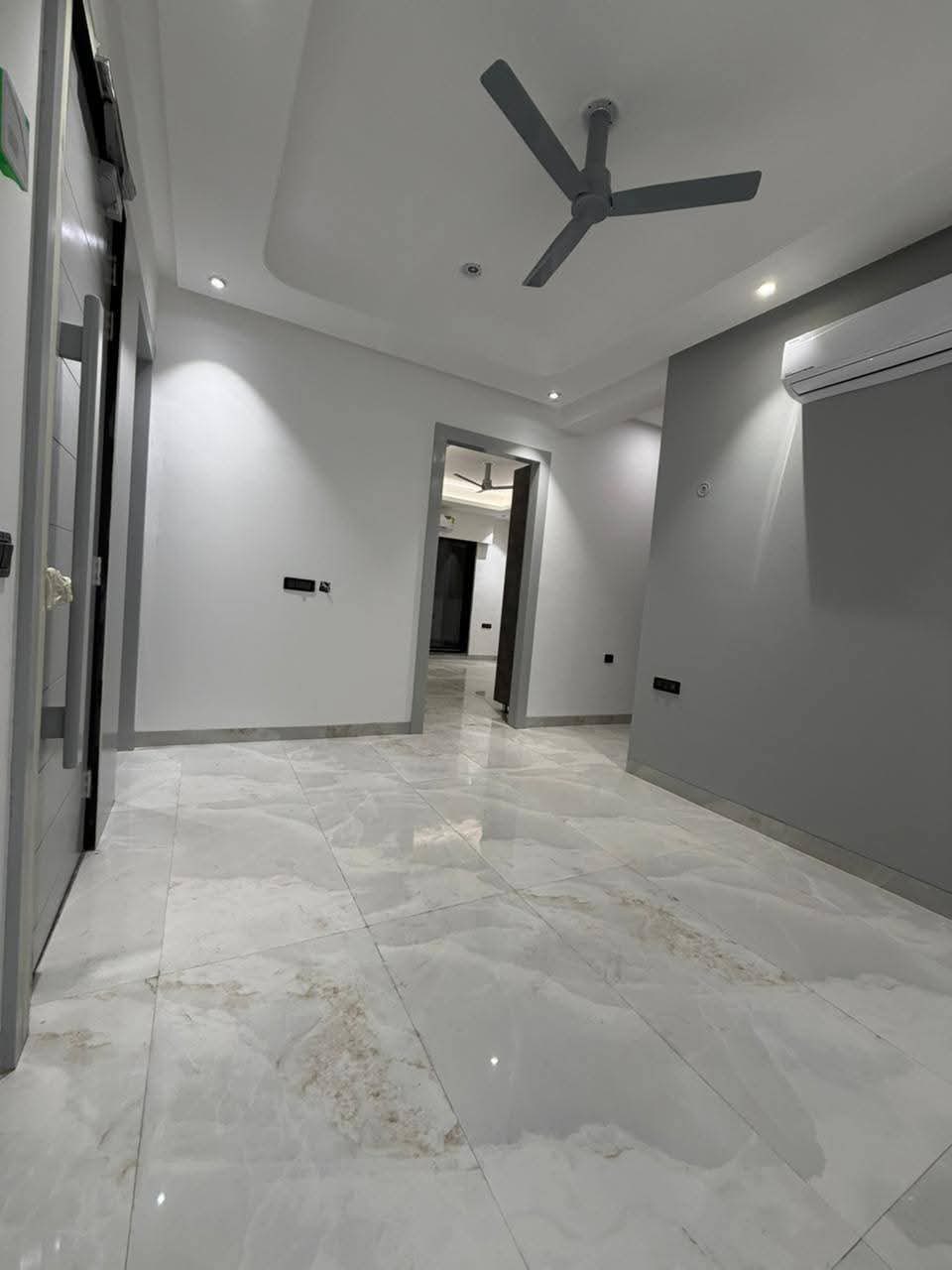 2BHK · Semi Furnished · Apartment