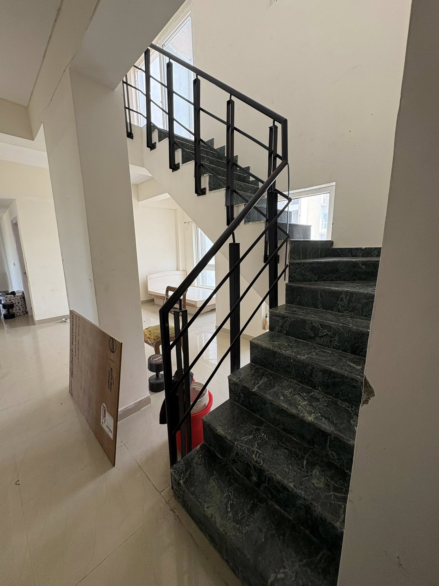 4BHK · Semi Furnished · Apartment