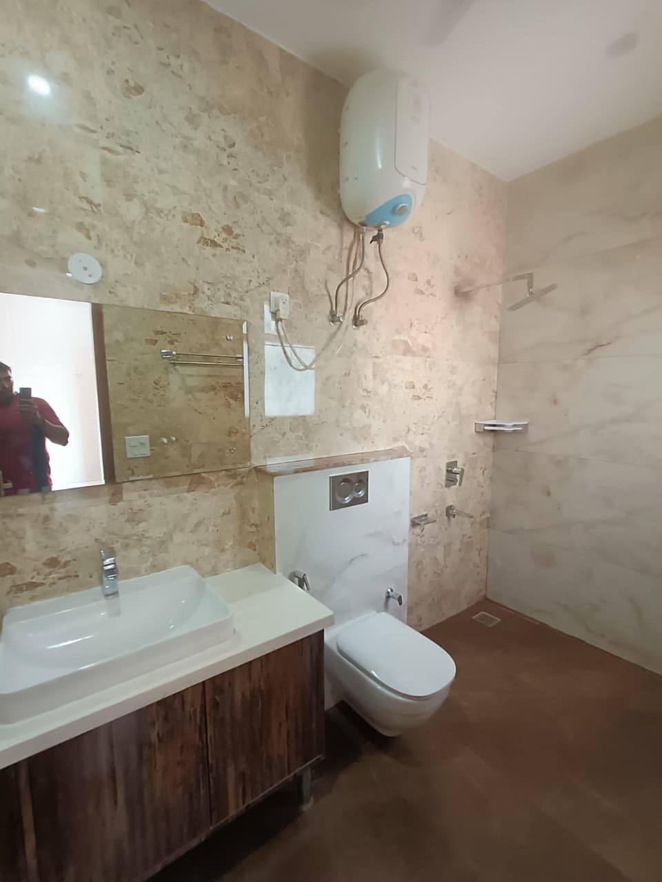 3BHK · Semi Furnished · Apartment