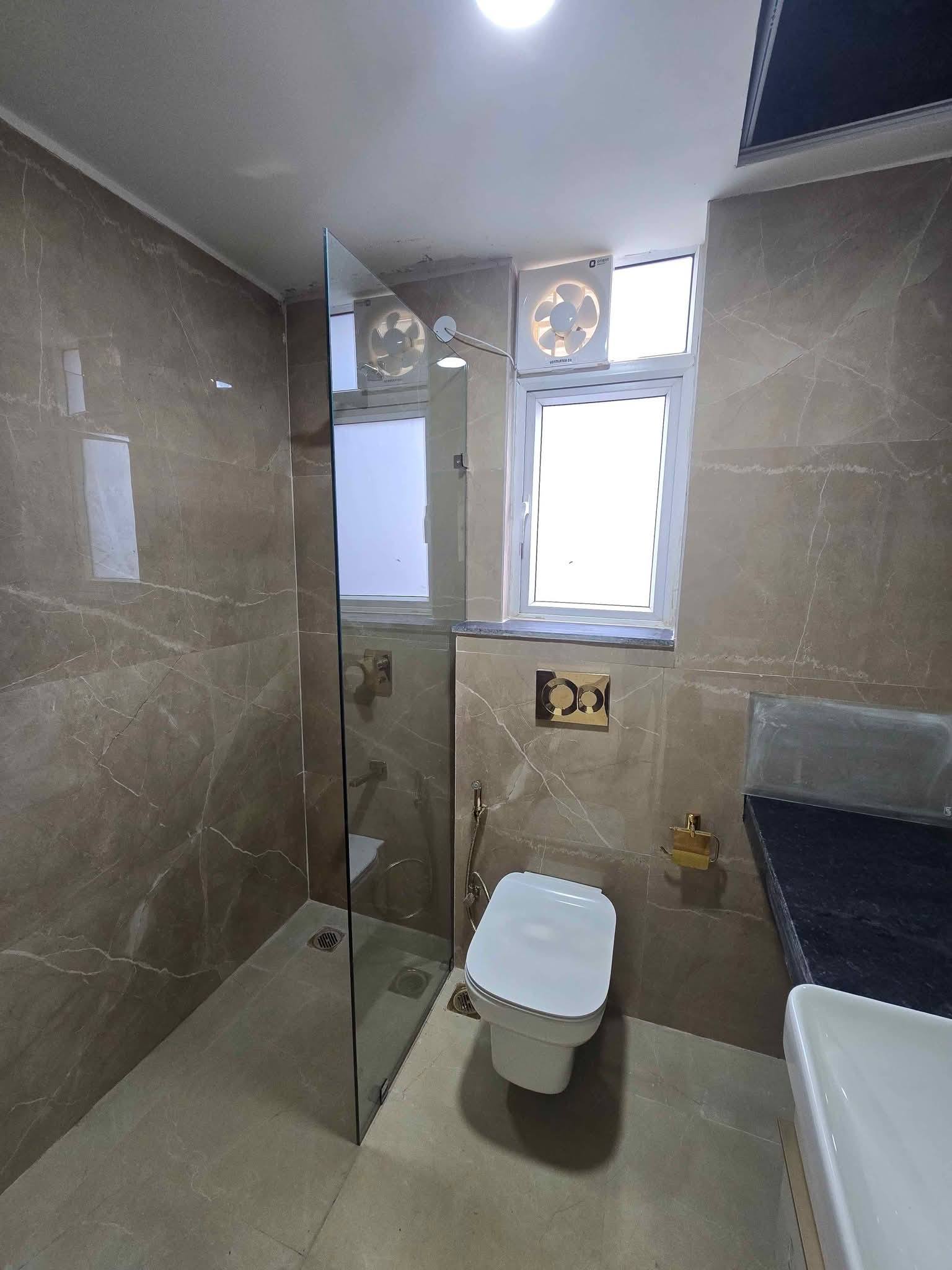 3BHK · Semi Furnished · Apartment