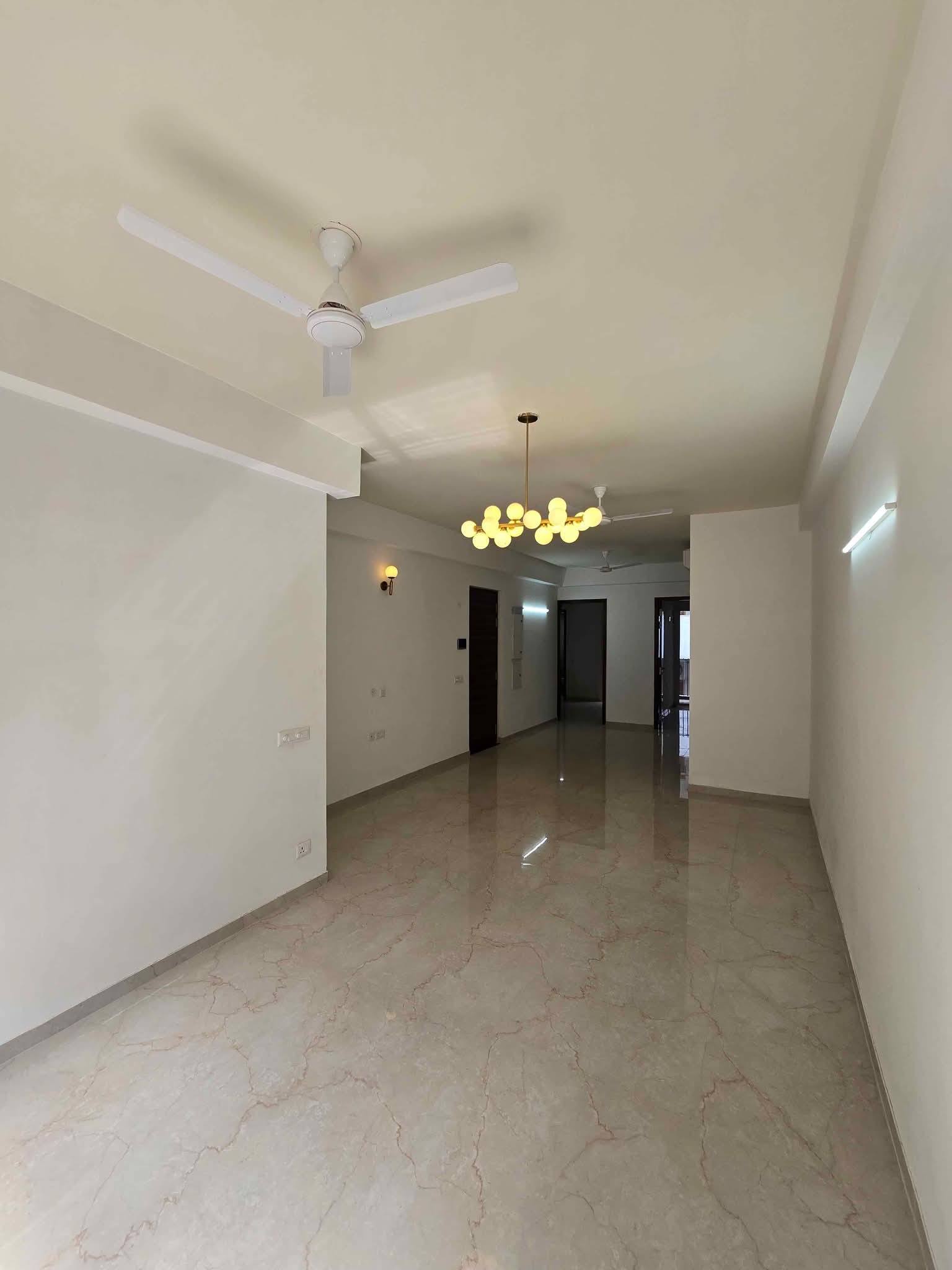 3BHK · Semi Furnished · Apartment