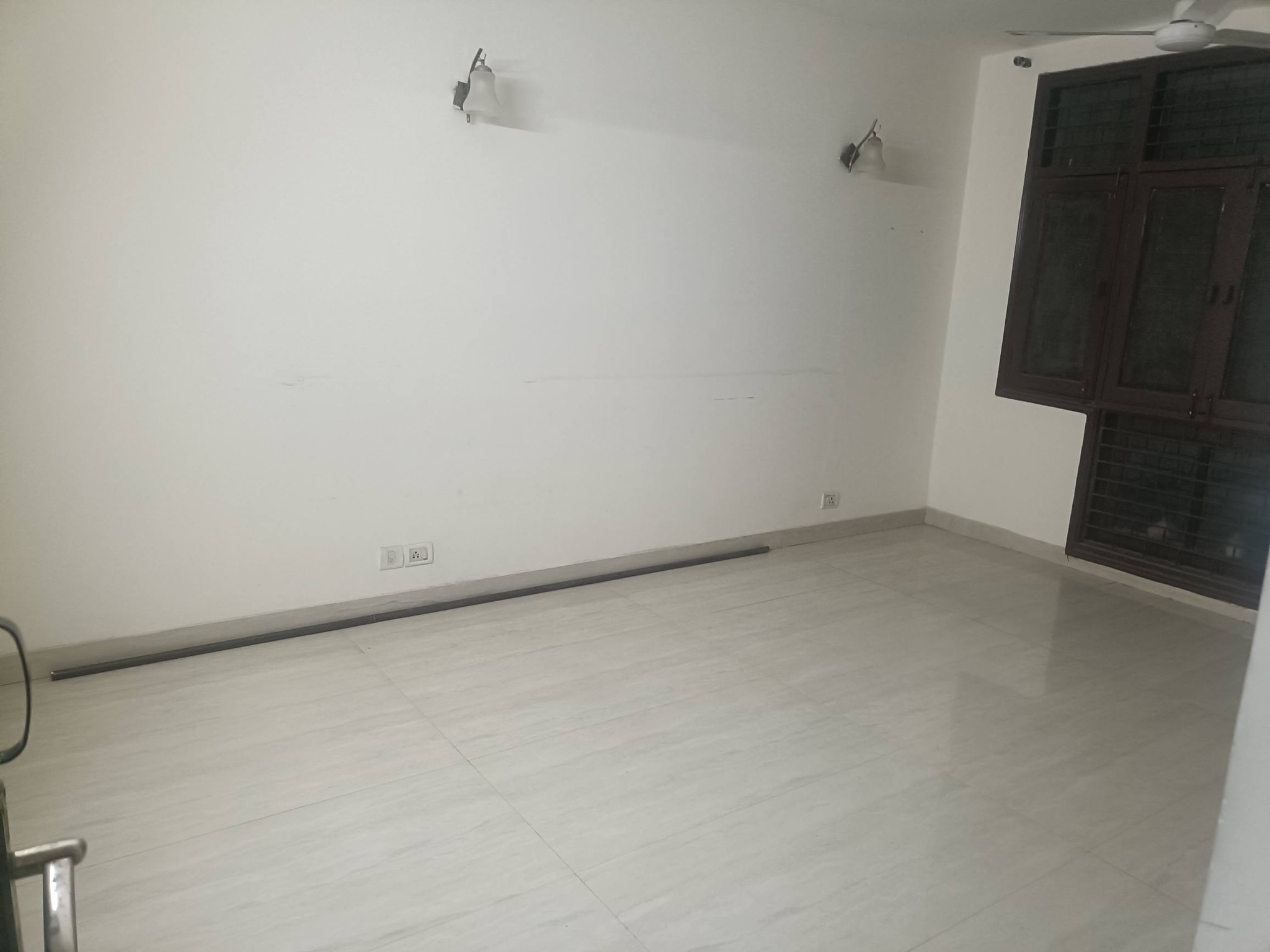 2BHK · Semi Furnished · Apartment