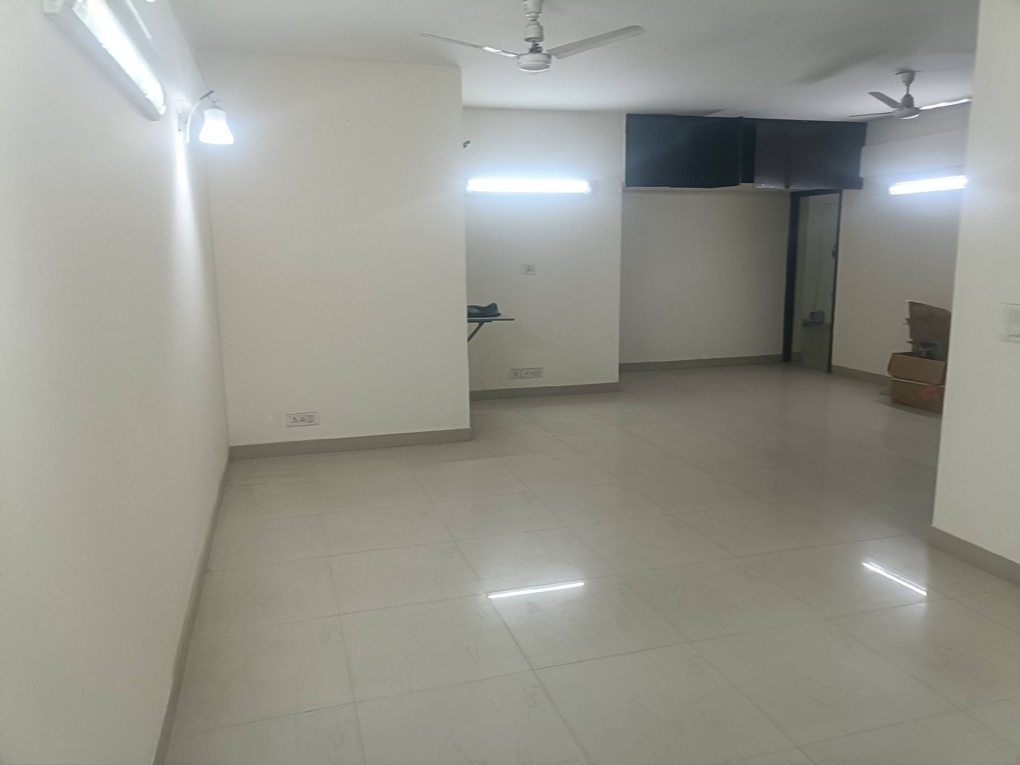 2BHK · Semi Furnished · Apartment