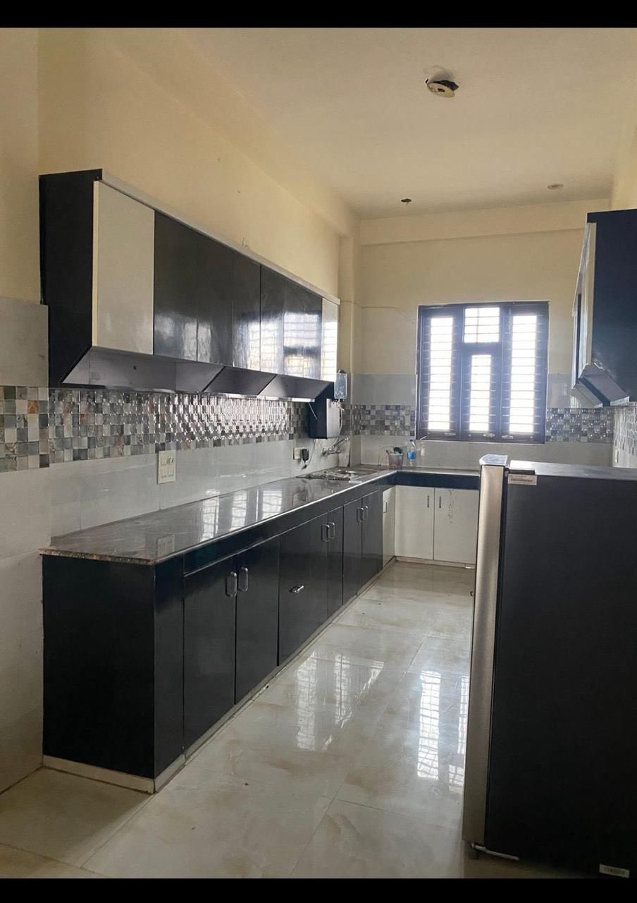4BHK · Furnished · Apartment