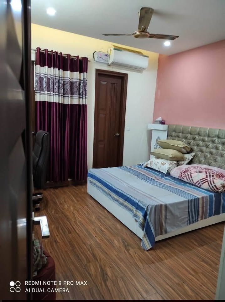 2BHK · Semi Furnished · Apartment