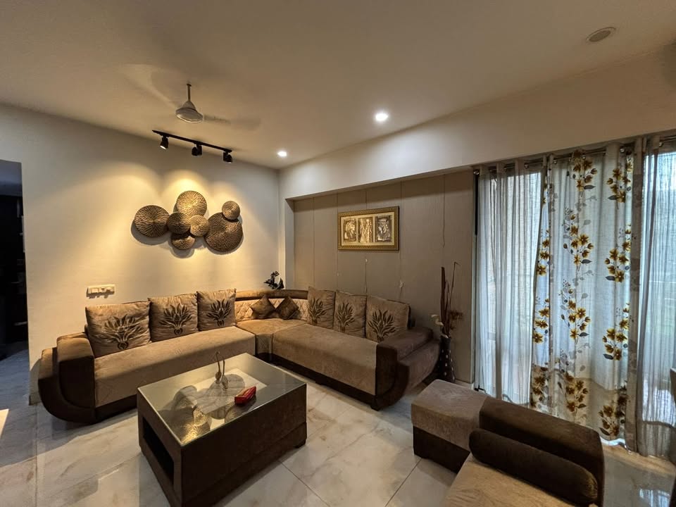 4BHK · Furnished · Apartment