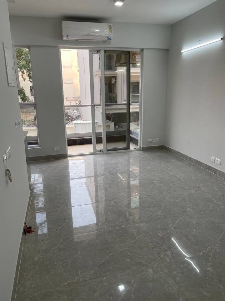 2BHK · Semi Furnished · Apartment