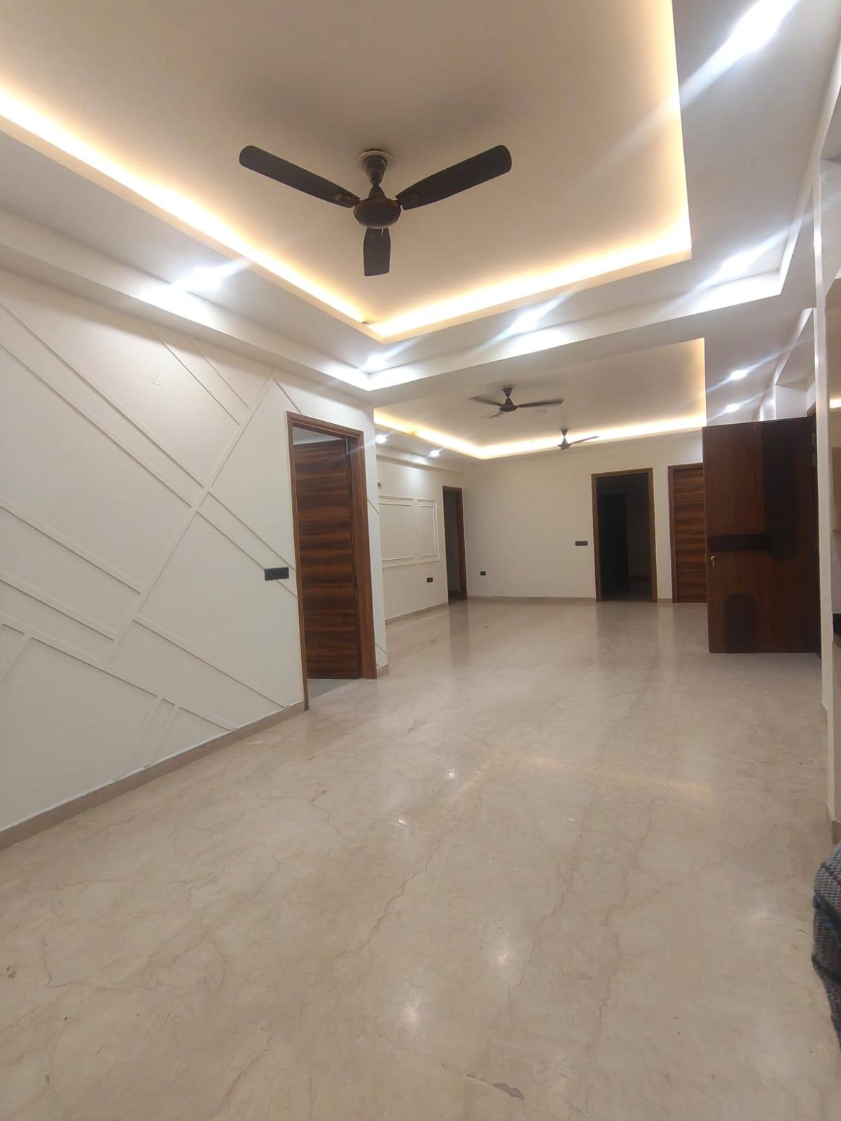 3BHK · Semi Furnished · Apartment