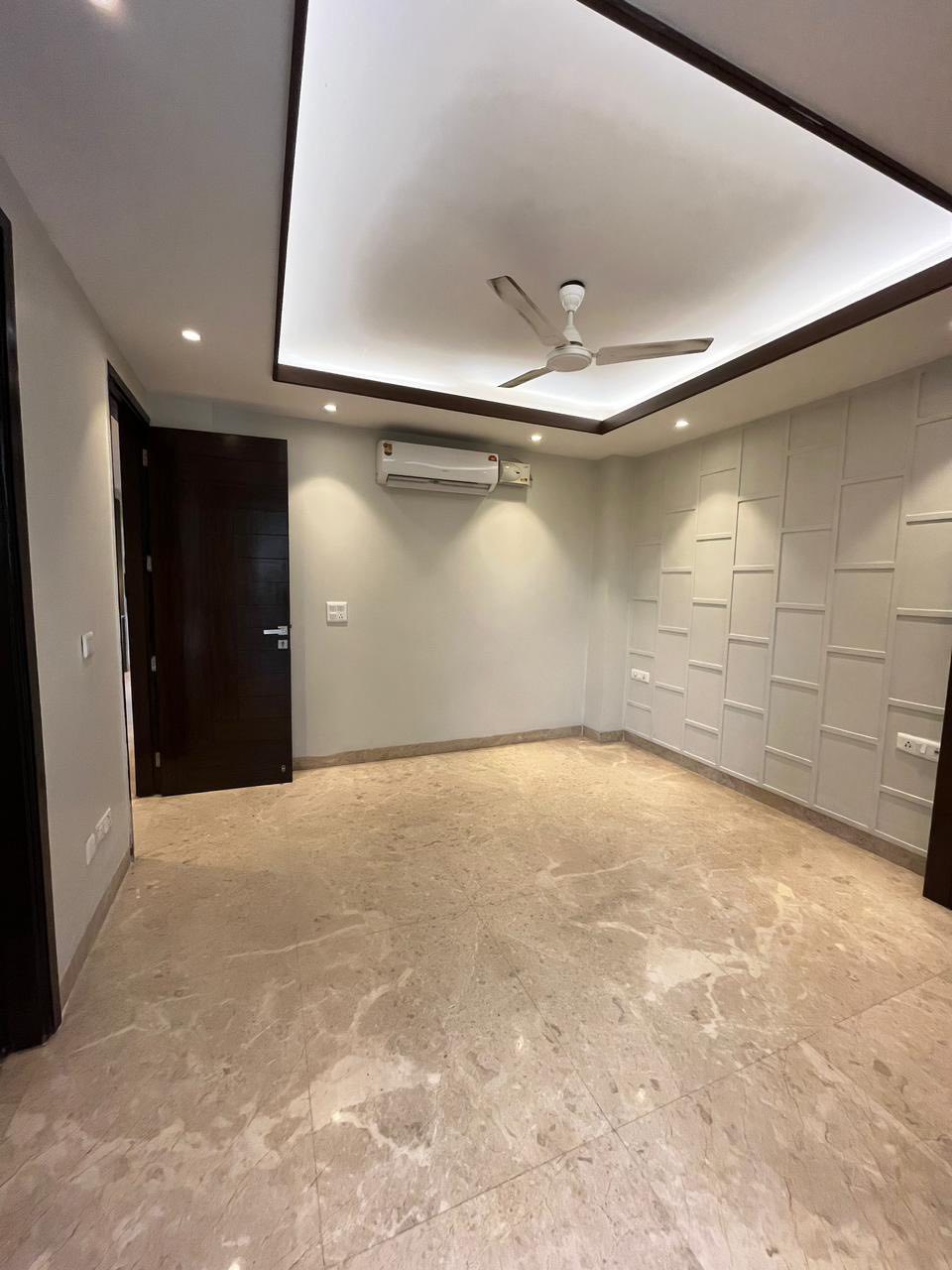 3BHK · Semi Furnished · Apartment