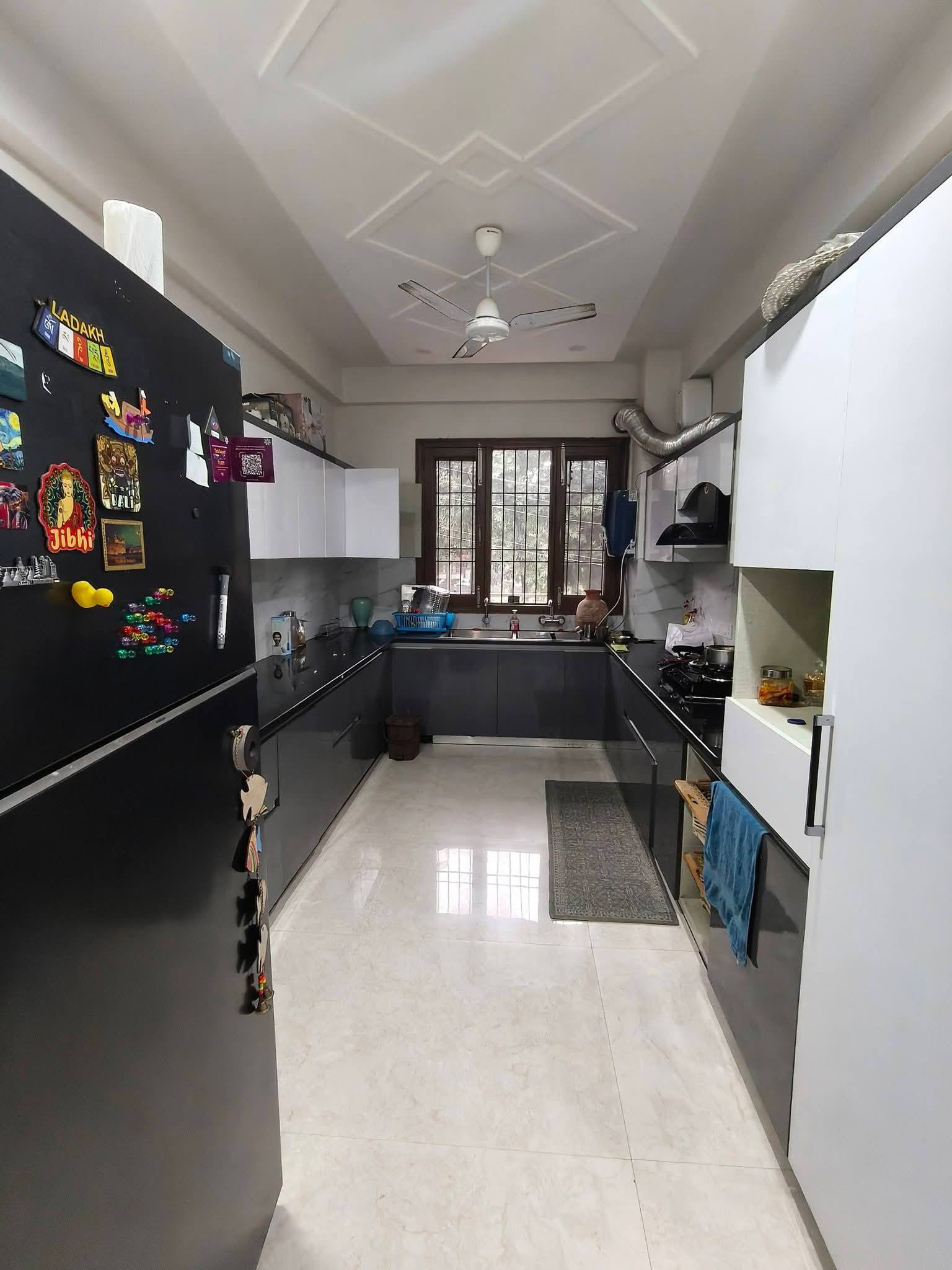 3BHK · Semi Furnished · Apartment