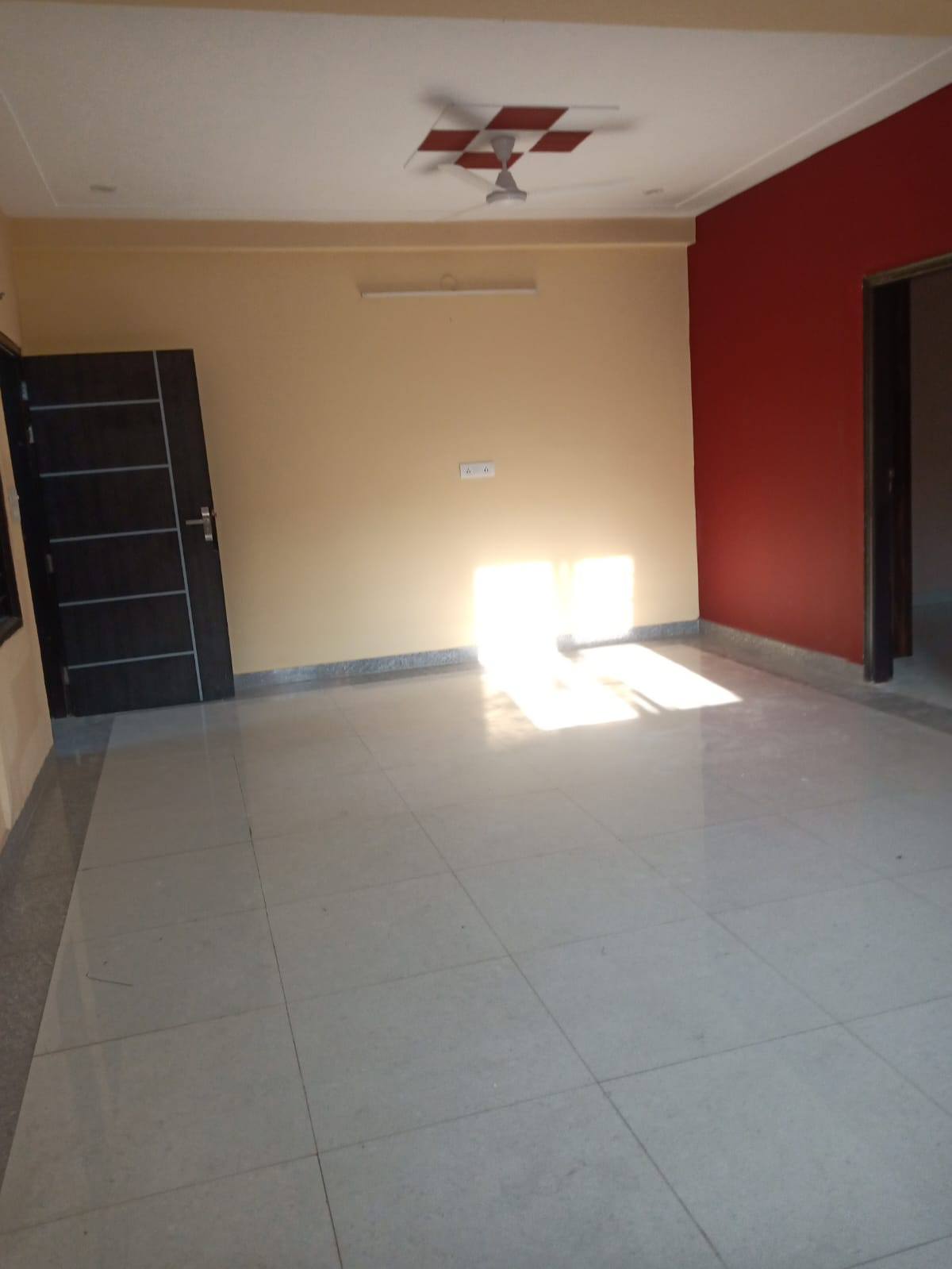 2BHK · Semi Furnished · Apartment