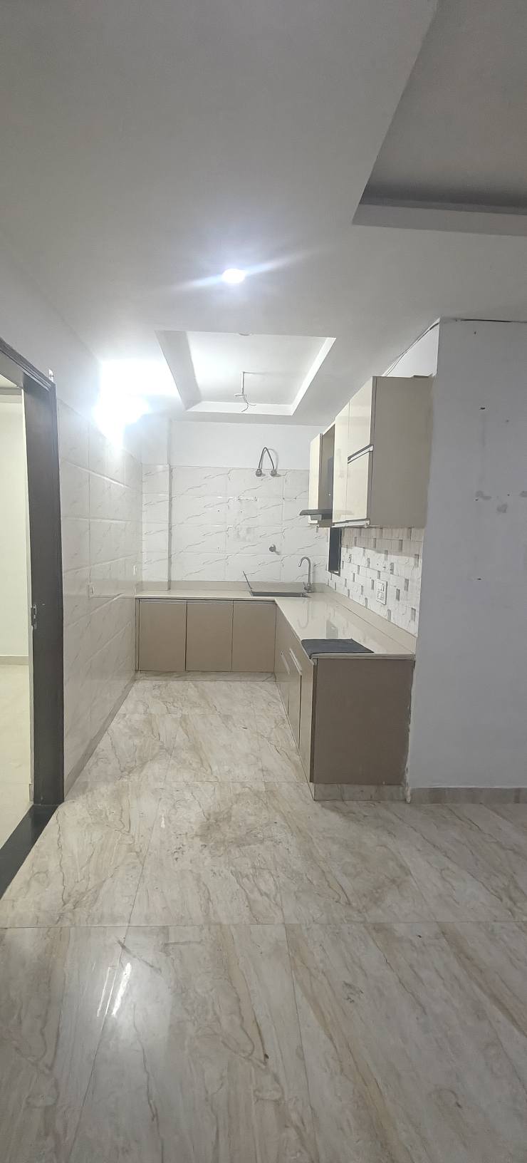 2BHK · Semi Furnished · Apartment