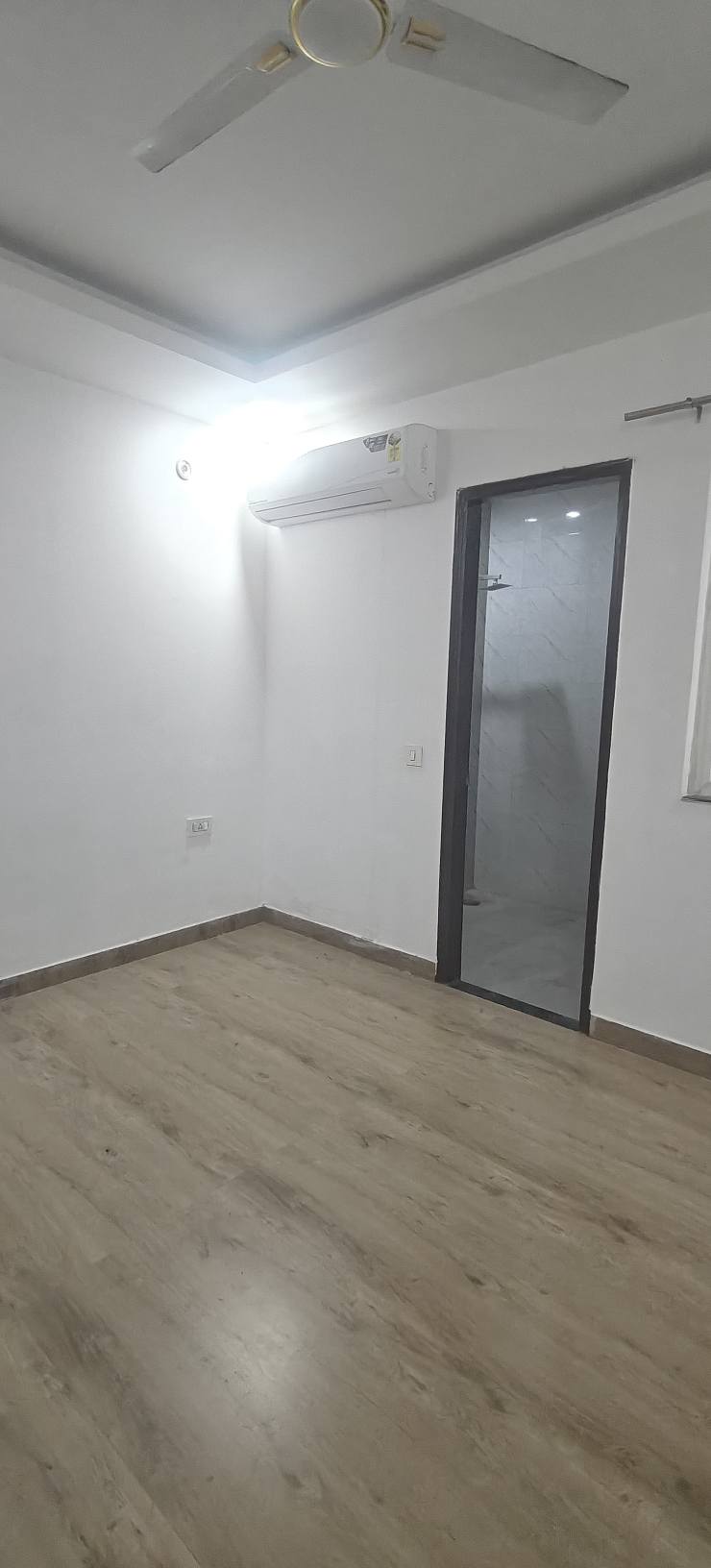 2BHK · Semi Furnished · Apartment