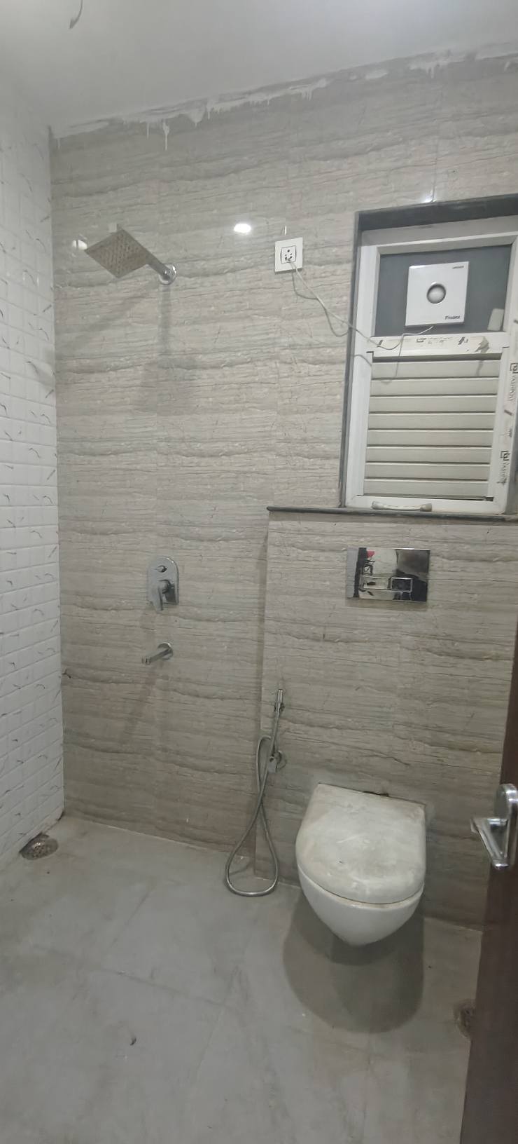 2BHK · Semi Furnished · Apartment