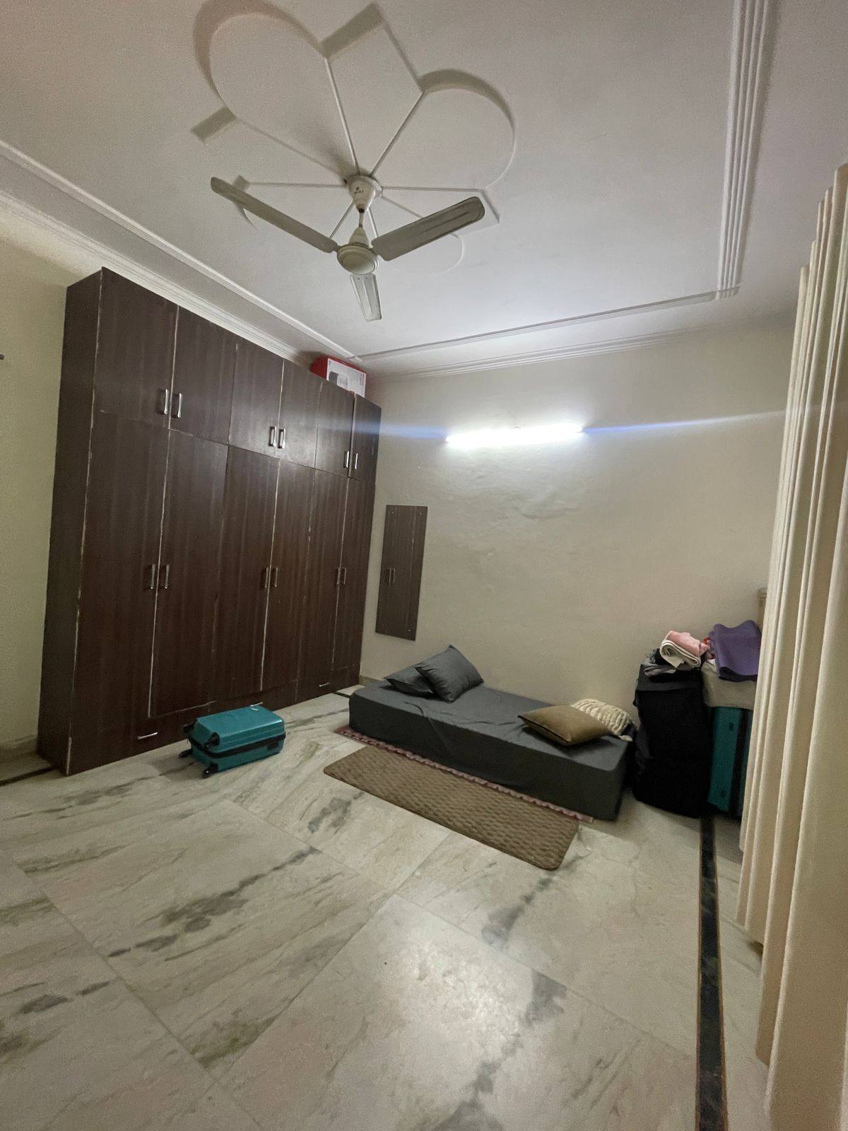 2BHK · Semi Furnished · Apartment