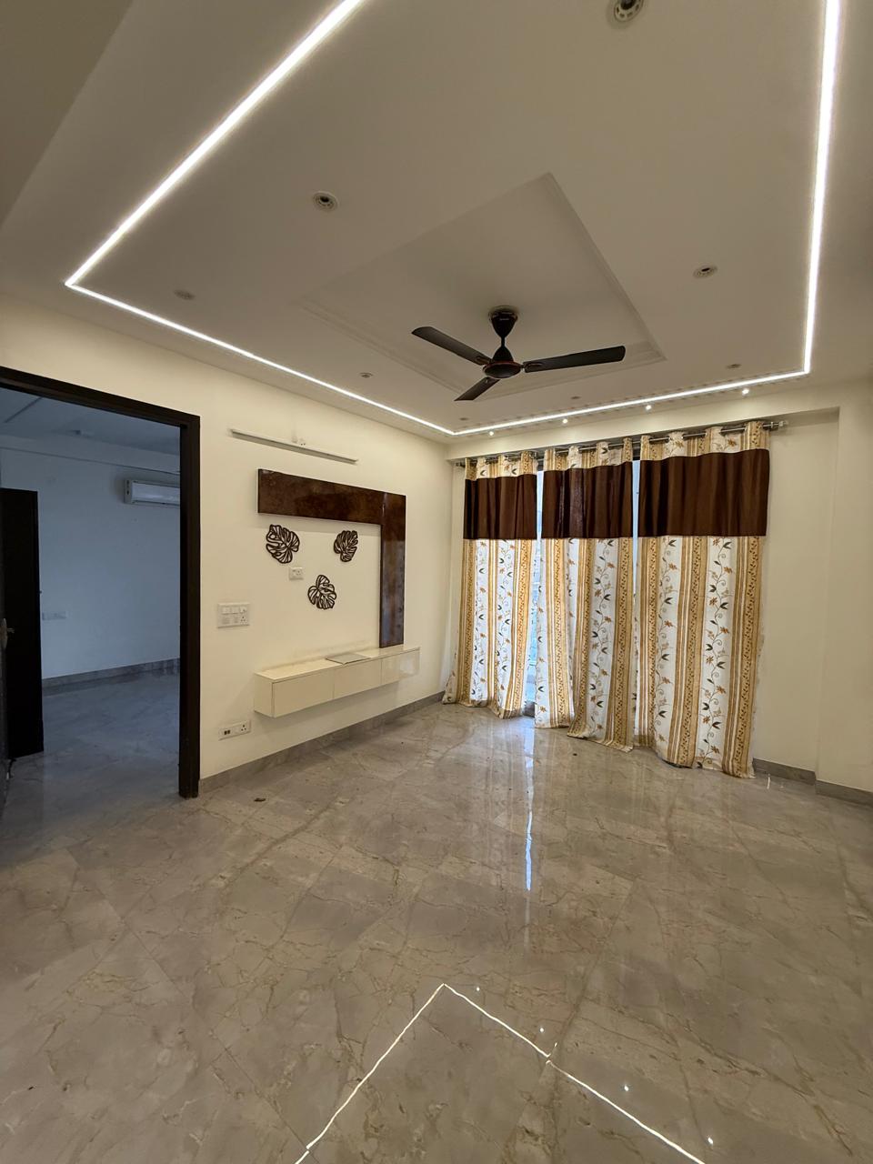 3BHK Semi Furnished Apartment