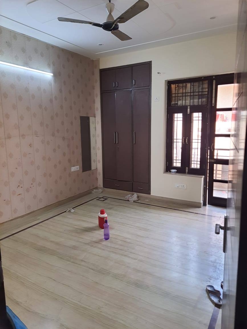 3BHK Semi Furnished Apartment