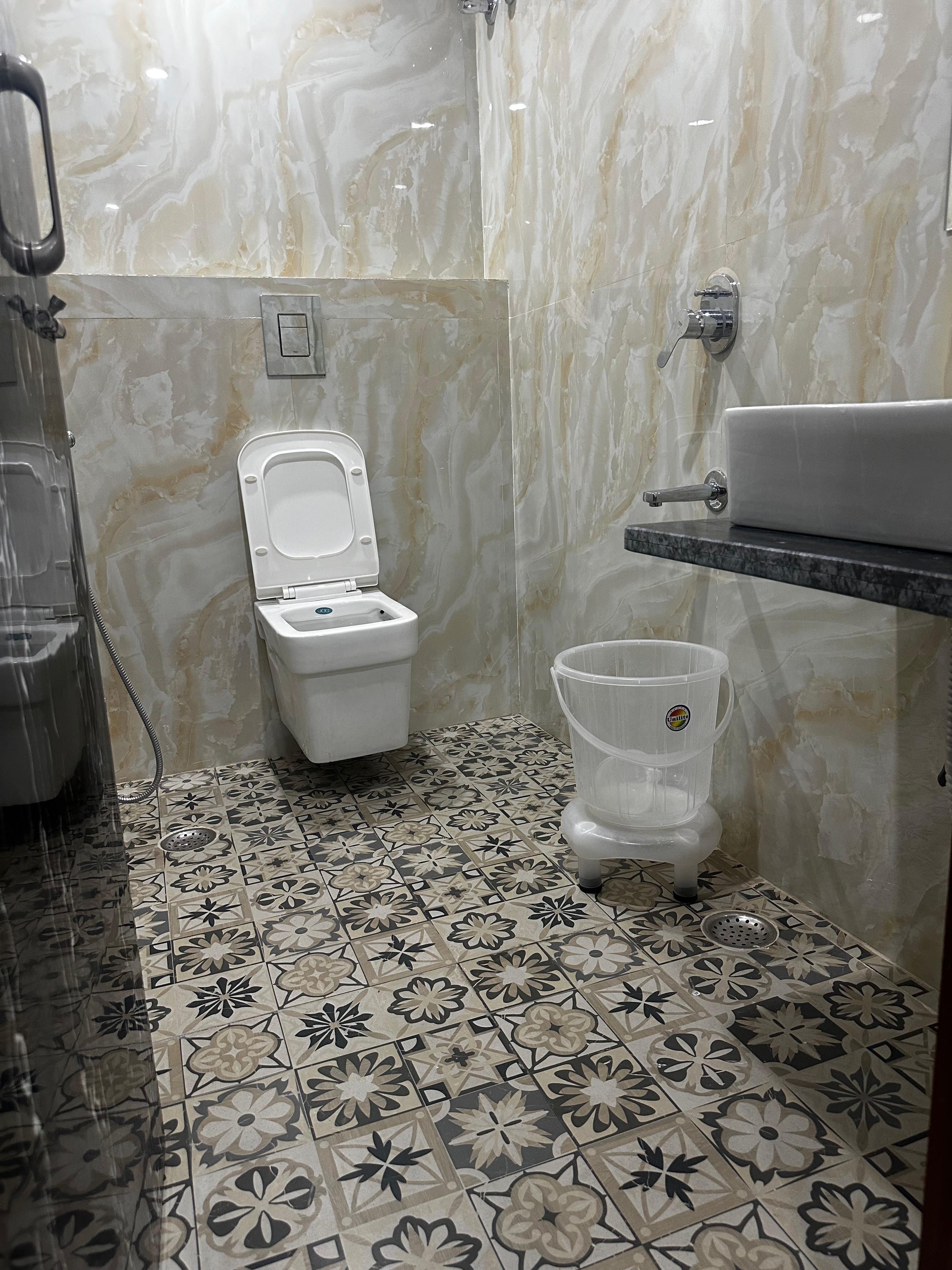 1RK · Furnished