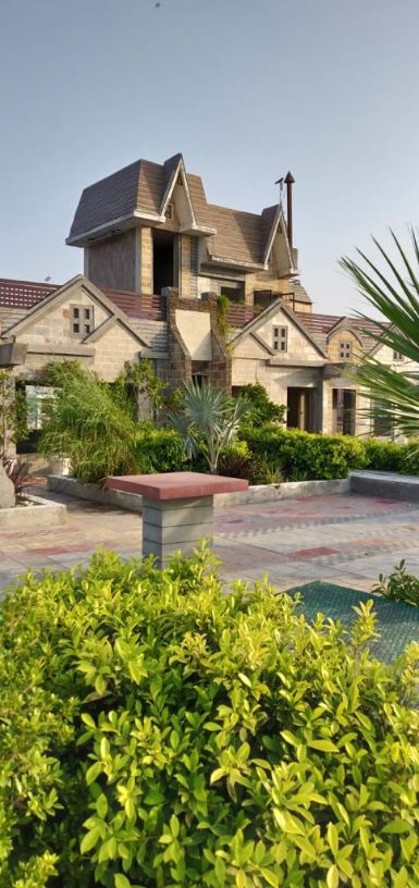 Komal Khanduja