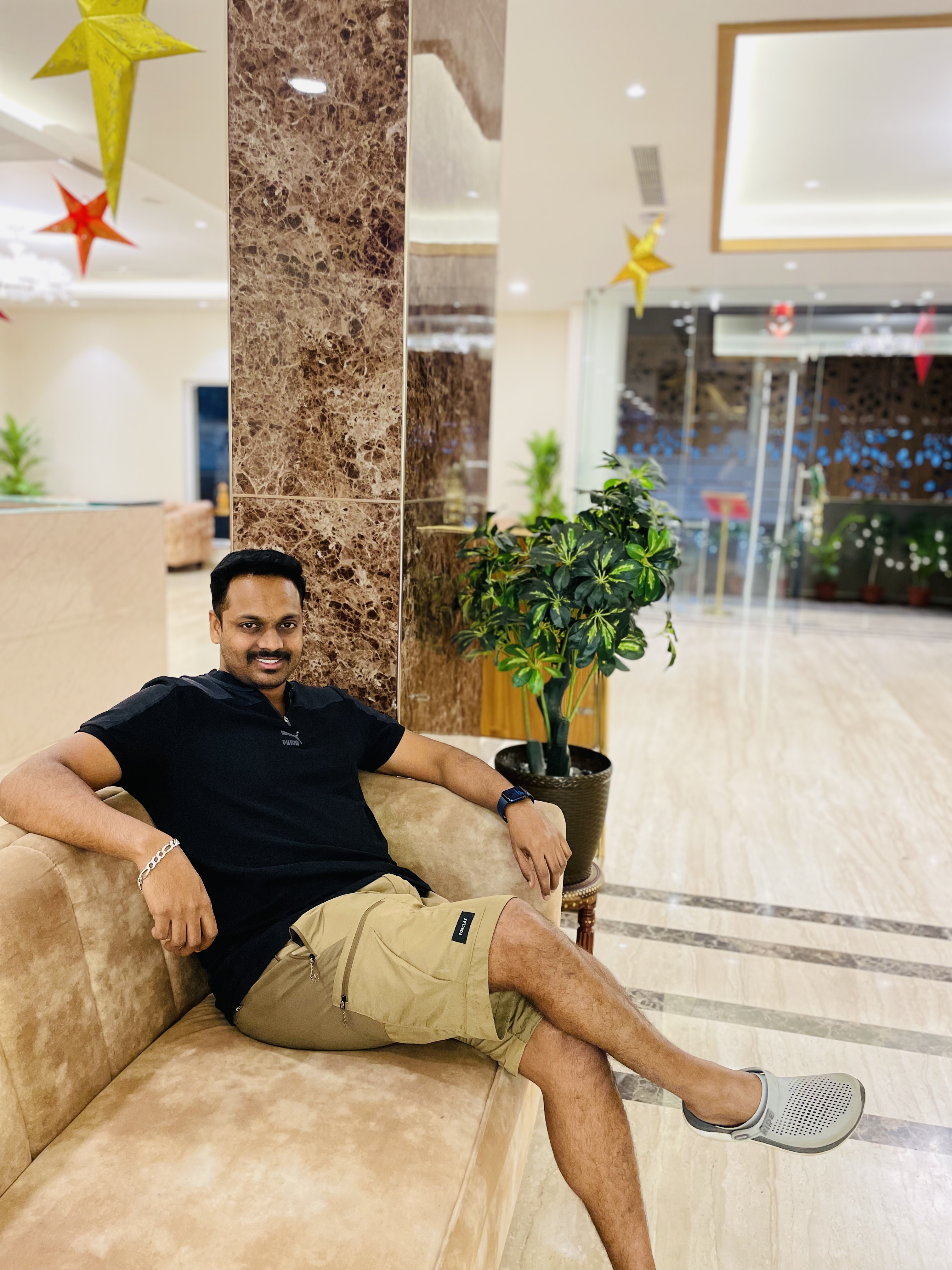 Santhosh M